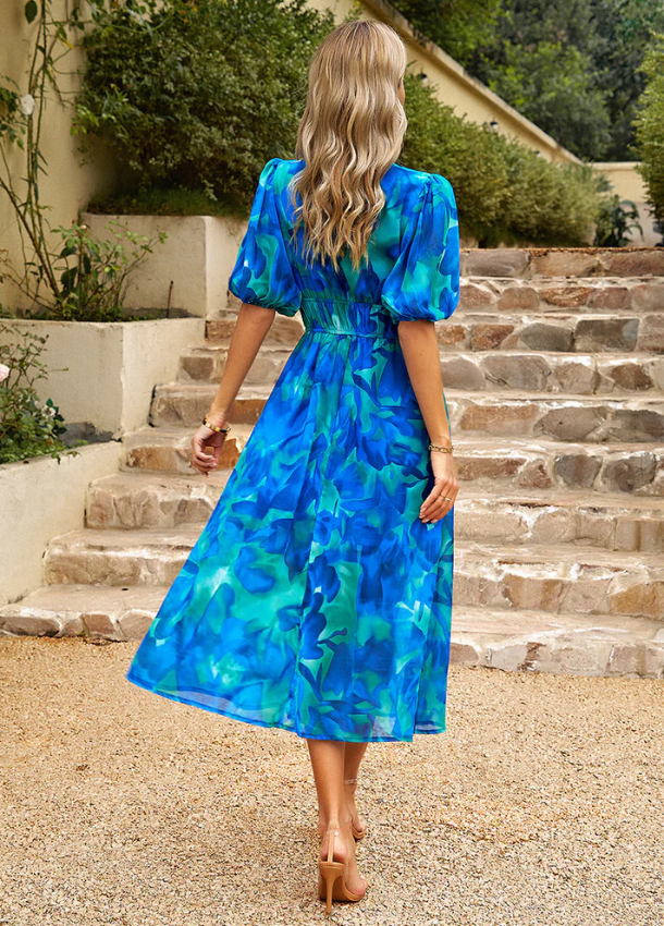 Estella | Vestido midi floral favorecedor