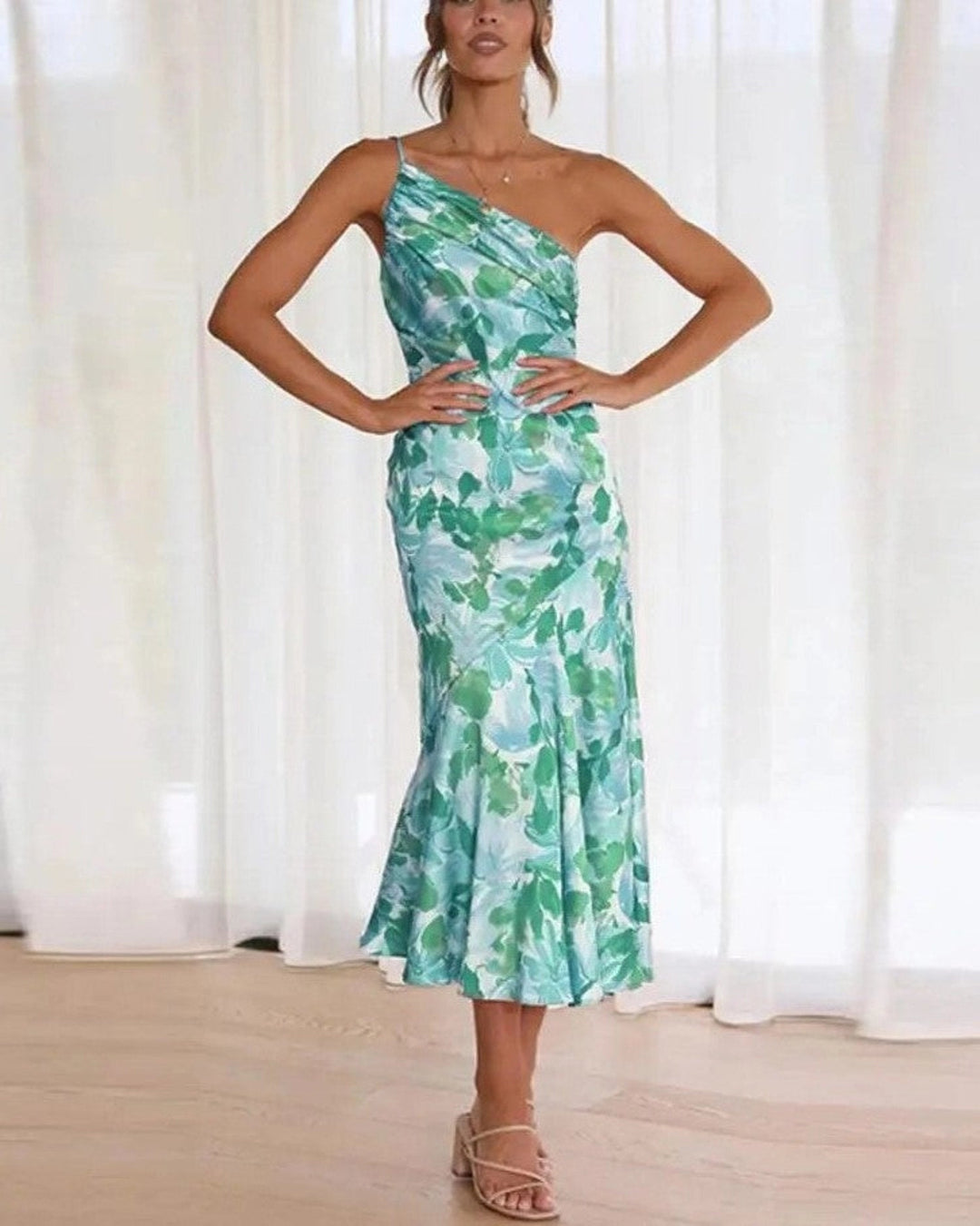 Sienna | Vestido maxi floral asimétrico