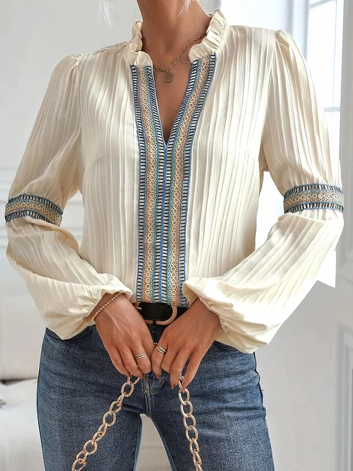 Daniela | Blusa de encaje elegante
