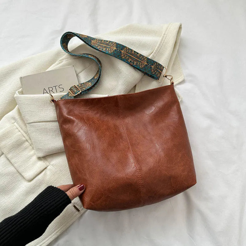 Chelsey | Bolso de hombro de cuero vintage