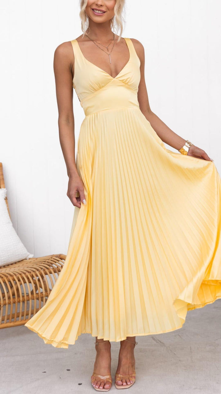 Aby | Vestido largo plisado con cuello en V