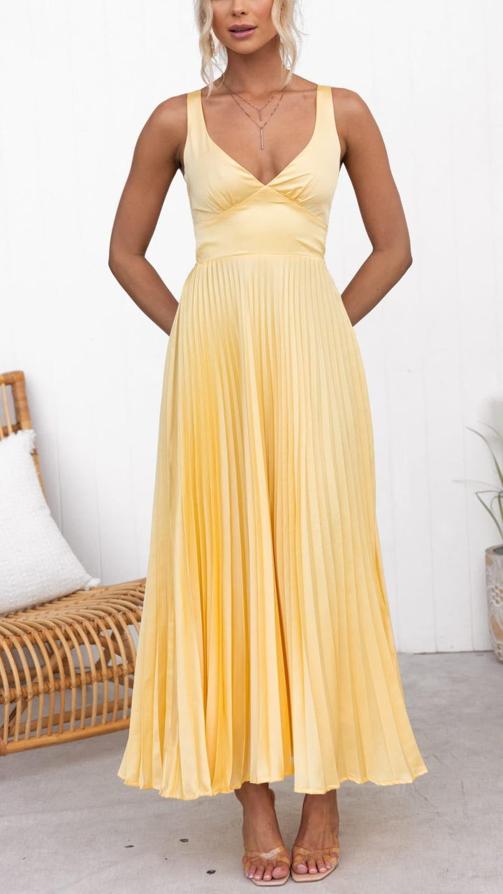 Aby | Vestido largo plisado con cuello en V