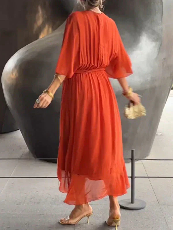 Monica | Vestido de seda con cuello en V